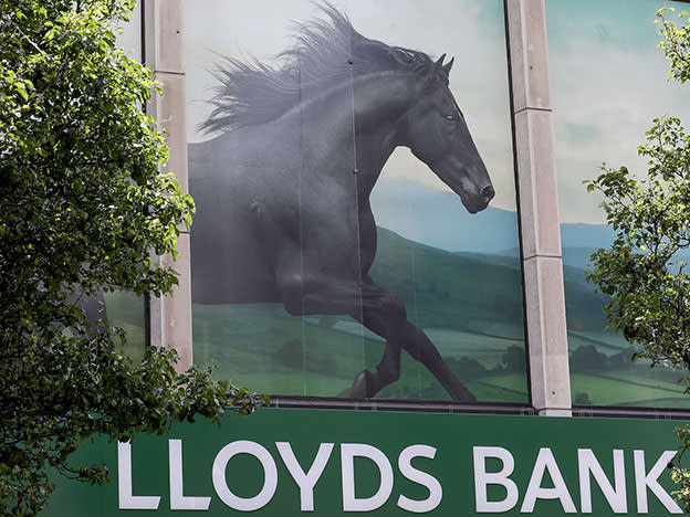 Lloyds Bank Cranleigh branch to close